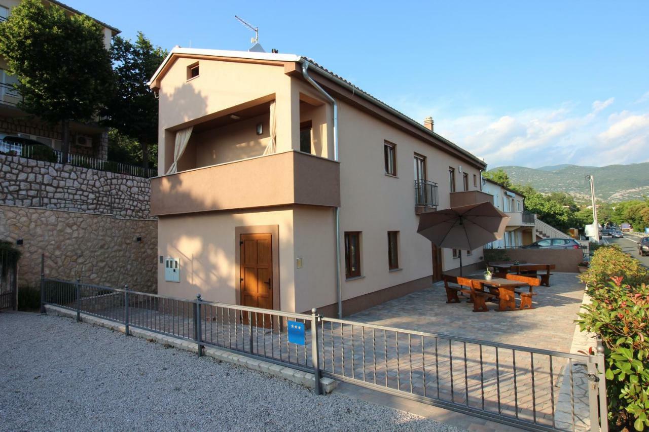 Apartmani Irena Novi Vinodolski Exteriér fotografie