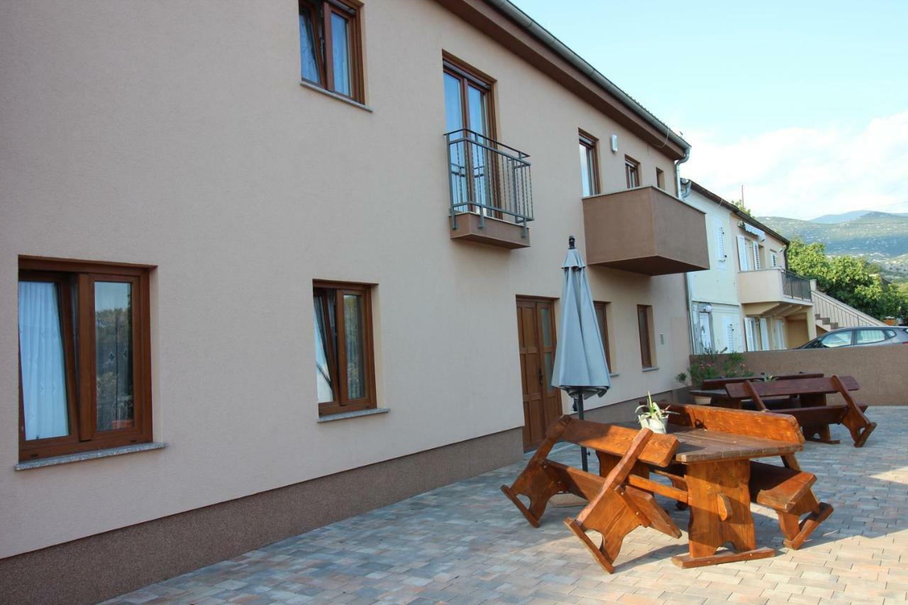 Apartmani Irena Novi Vinodolski Exteriér fotografie